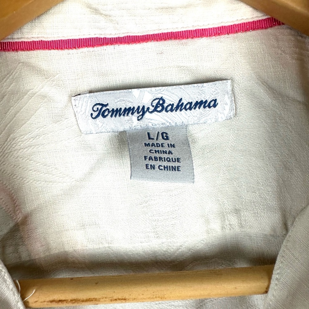 Tommy Bahama Women's L Hawaiian Hot Spots Embroidered Silk Camp Shirt Flaw - Picture 3 of 5